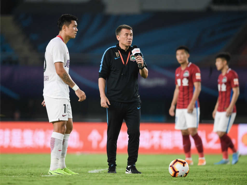 赛季中最亮 赛季中最亮